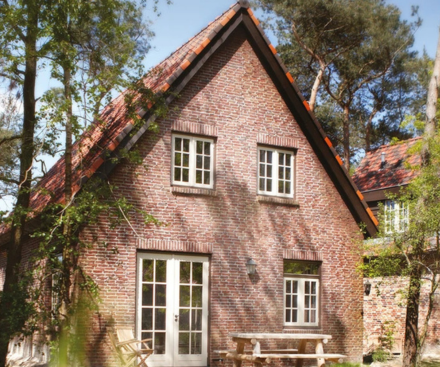 Woodland House (sleeps 8)